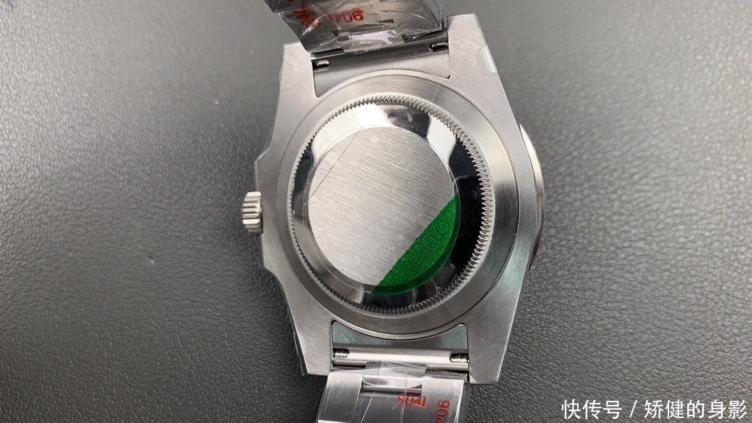 劳力士|劳力士已经成为了一种身份的象征了!品鉴Rolex潜航者绿水鬼腕表