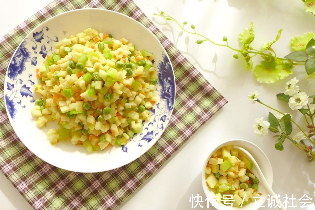 茭白|又到了吃茭白的季节，简单一炒，清淡可口