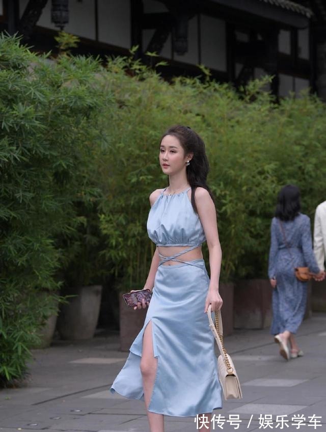 搭配 不够美丽,衣品不凑,这套“吊带+裙装”搭配,让您美不胜收!
