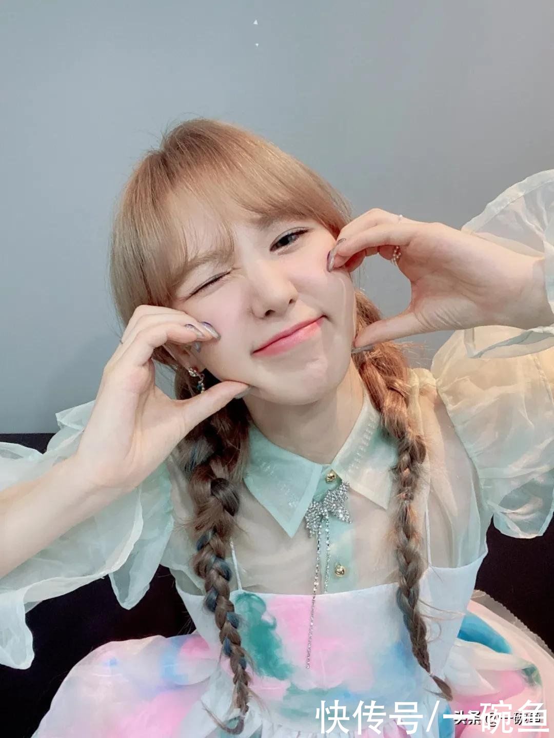 黑黄皮必冲！春夏超火的4款显白发色，这次不染真的会后悔