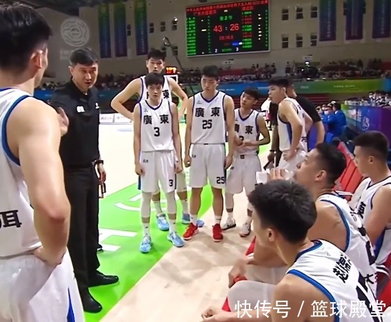 趙錦洋|誰說杜鋒罵人是毀人？13個字噴醒趙錦洋！攻守蛻變+扣籃，太強了