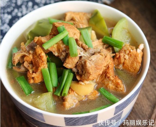 粉丝朋友|教你几道拿手农家菜,简单又下酒,学会了给客人露一手!