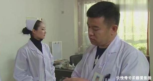 相处|妈妈半夜被摇醒,因10岁儿子要“吃饭”:没有隐私的母爱真可怕