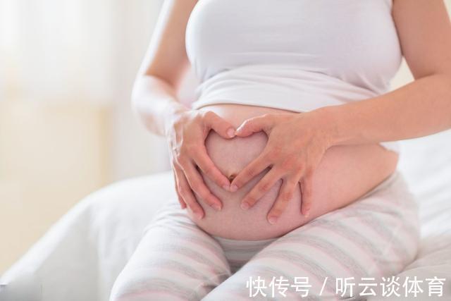 妈妈们|胎儿最喜欢在2个时间段睡觉,准妈妈尽量不要打扰他,太暖心了