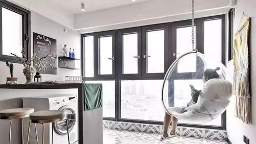 小户型|阳台纳入客厅，靠窗的这1㎡直接多出一间房，简直太实用了！