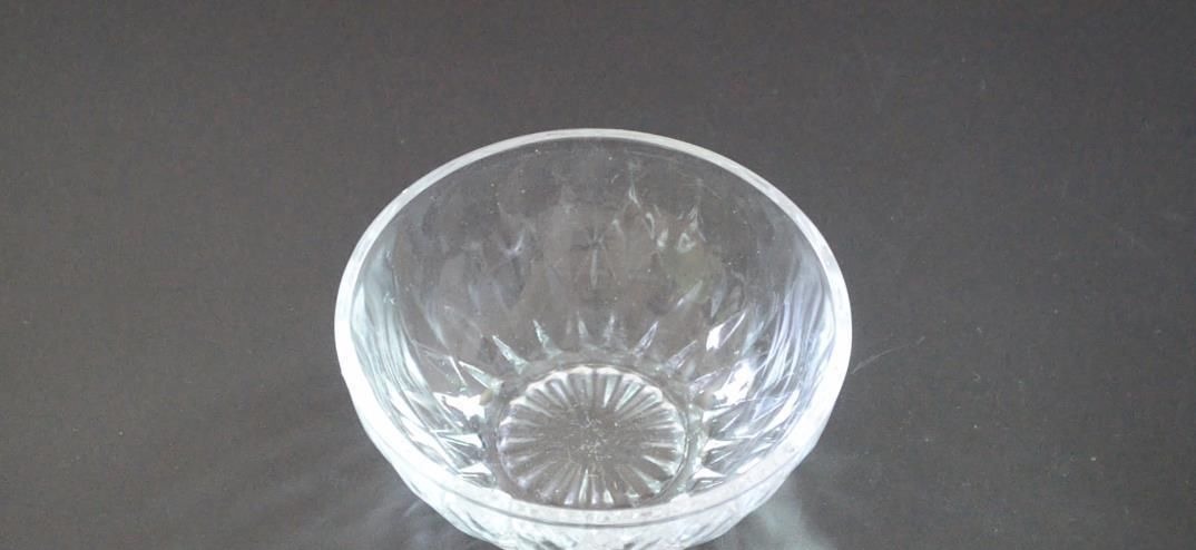 把这2样东西放进马桶里, 马桶不刷也不会脏臭, 看完赶紧去试试