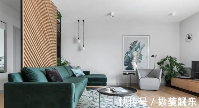 木格栅|108㎡现代简约风三室装修,用这样的木格栅做隔断,好美呀