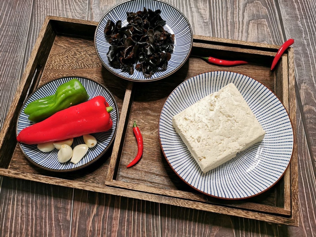 蛋白质|入夏后,少吃大鱼大肉多吃此菜,2块钱1斤,蛋白质高,比肉都营养