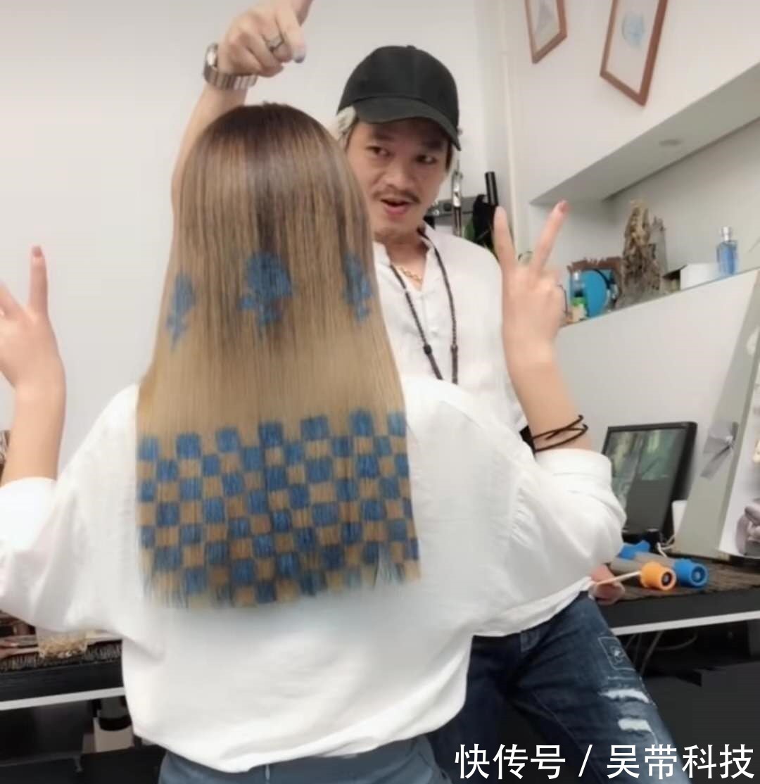 发型 做创意发型在头发上染玫瑰, 贴锡纸做方格, 网友 有本事梳下试试!