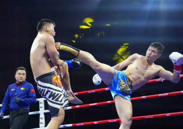 武林风盛典|中国队长付高峰迎战黑安迪欲击碎质疑,虎牙全程直播武林风盛典