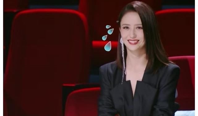 《舞蹈生》首播，三位女导师惊艳全场，选手出现失误遭导师质疑