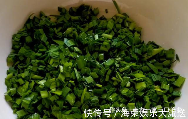 这个饼，我家一周至少吃3次，皮酥馅鲜，好吃不上火，简单家常