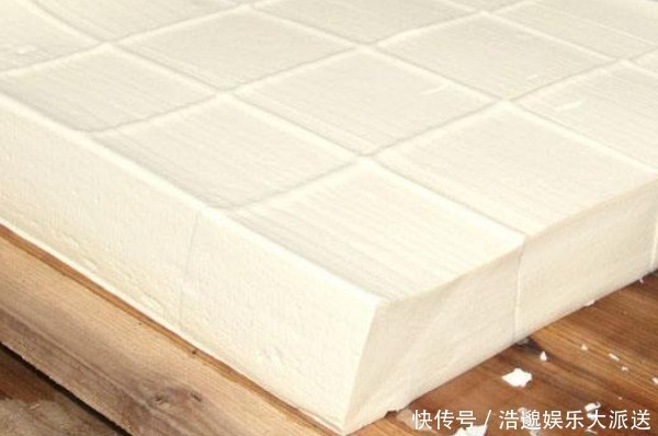 豆腐|夏天吃豆腐要谨记“4个不要”，吃错了不仅没营养，还危害健康