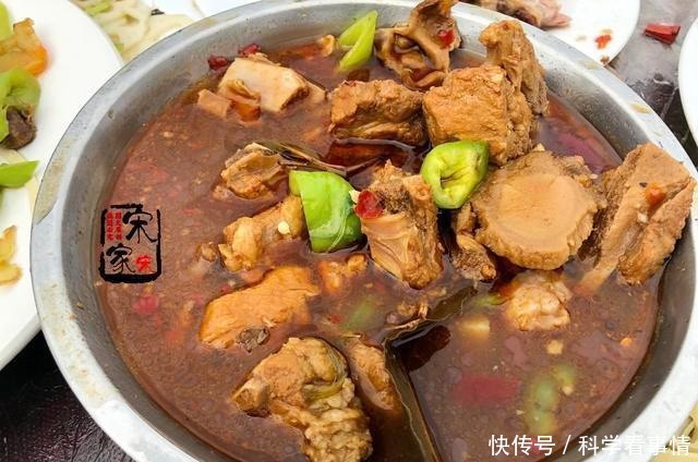 农村330元一桌的宴席,鸡鸭鱼肉都有,利润在哪