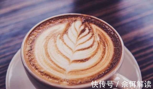 吃自助餐时，聪明人只拿“这3种”饮料，老板：难怪那么能吃