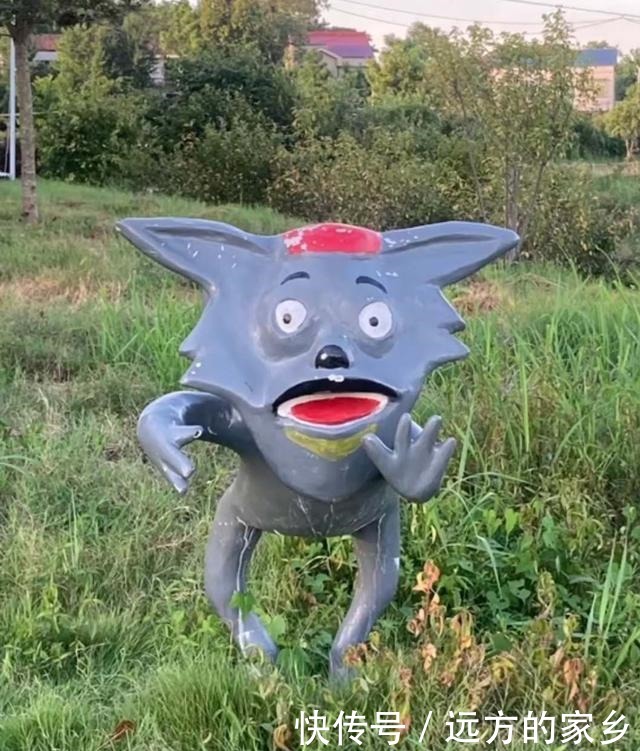 广州漫展和|“乡村版漫展”有多搞笑红太狼秒变“平底锅脸”，哪吒脸也歪了