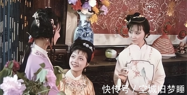 薛蟠&薛宝钗有冷香丸,林黛玉亦有暖香丸,所配者令人万万想不到