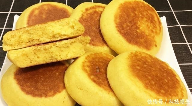 酵母|教你玉米松饼正宗做法,掌握2个小技巧,简单好吃,松软香甜