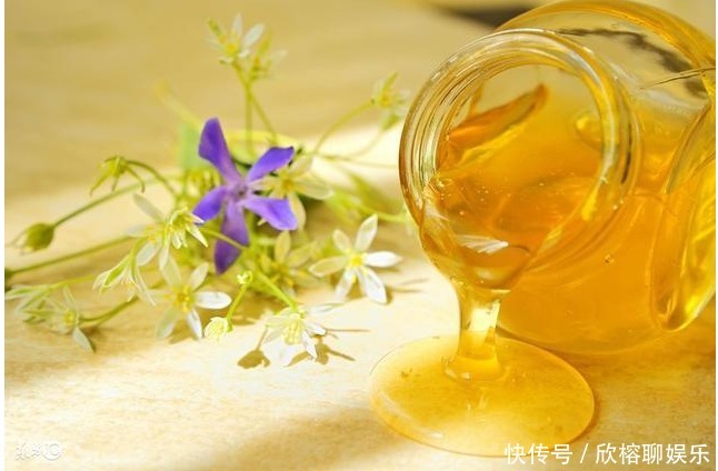 早晨不要着急洗脸，做好这3步，七十岁都没皱纹