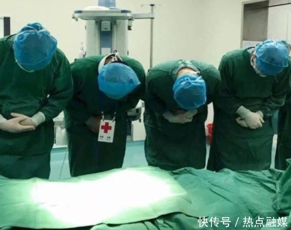 肝细胞|出生11天做手术!3岁男孩患多种缺陷,看清父母一幕令人动容