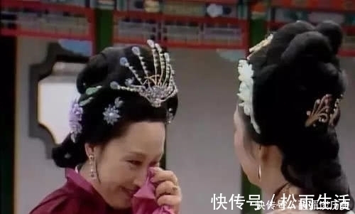 薛宝钗!贾母和薛姨妈对骂,火药味十足,王夫人忙灭火,薛宝钗冷眼旁观