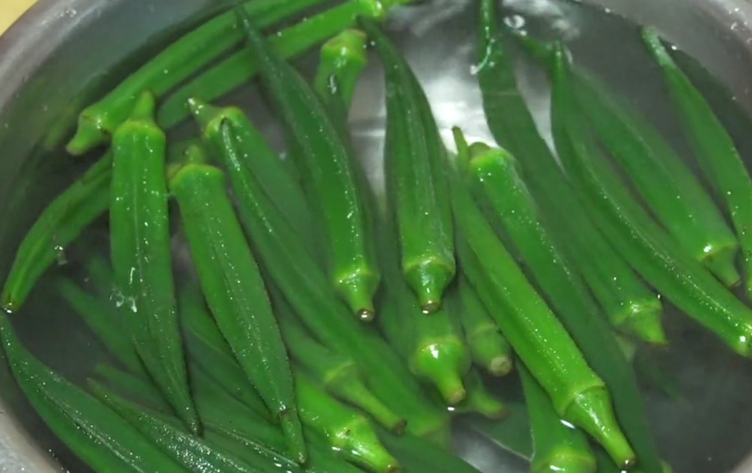 寒性食物|自从学会秋葵这样做,一周吃七次都不腻,每次都吃光,比肉还好吃