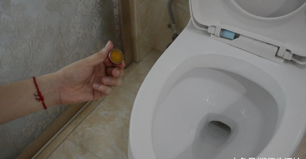 清凉油的5个大妙用, 解决了生活中不少的麻烦事, 看完赶紧去试试