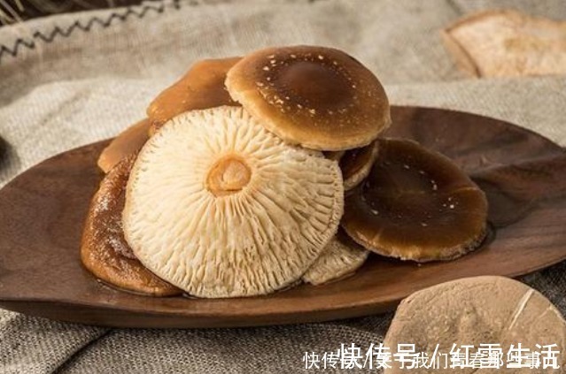 都是干香菇，“花菇”“冬菇”有啥不同？区别太大了，不懂别乱买