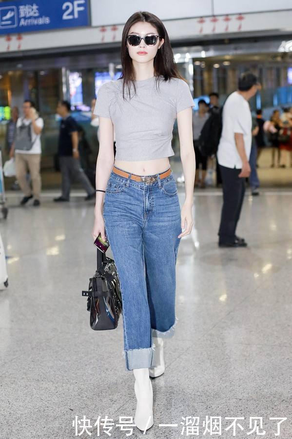 明星都爱一种穿法叫“上紧下松”，时髦又显身材，腿粗女生也能穿