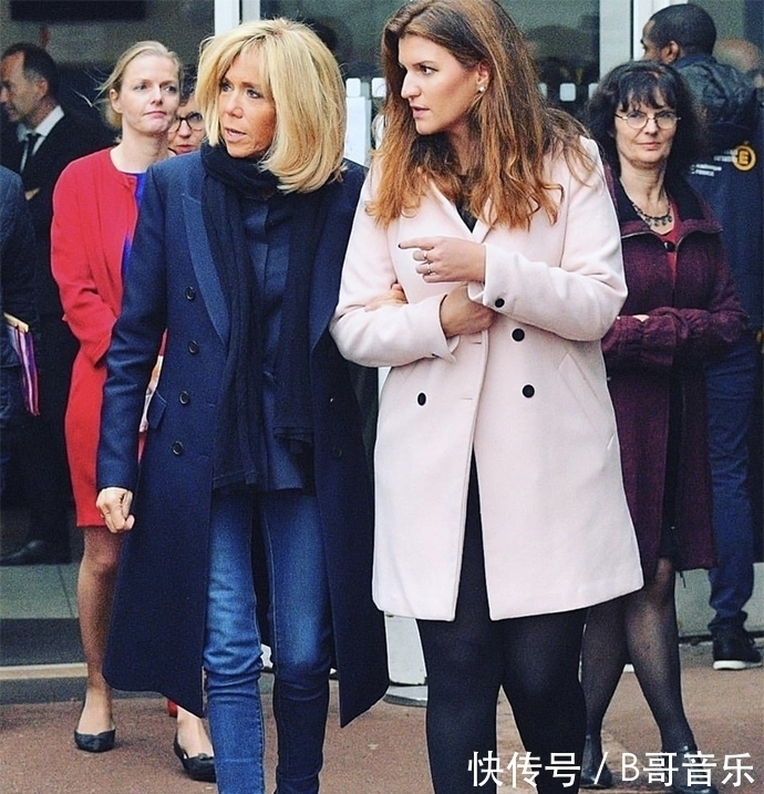 夫人 布丽吉特65岁更气质,一身基础款单品也能很高级,少女真比不了!