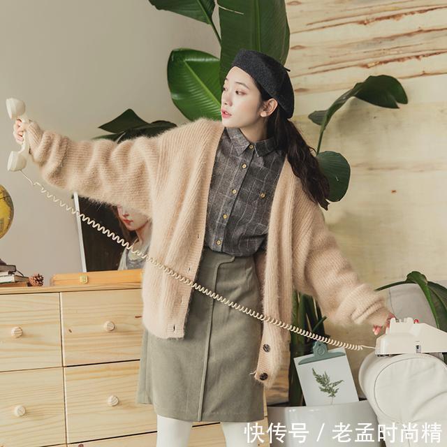 慵懒 今年流行温暖的貂绒毛衣,冬天穿出优雅的名媛气质