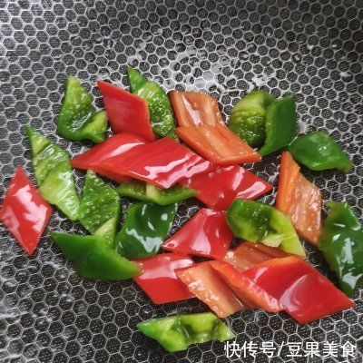 手残党必学菜谱之国庆有家宴(四)菠萝咕咾肉