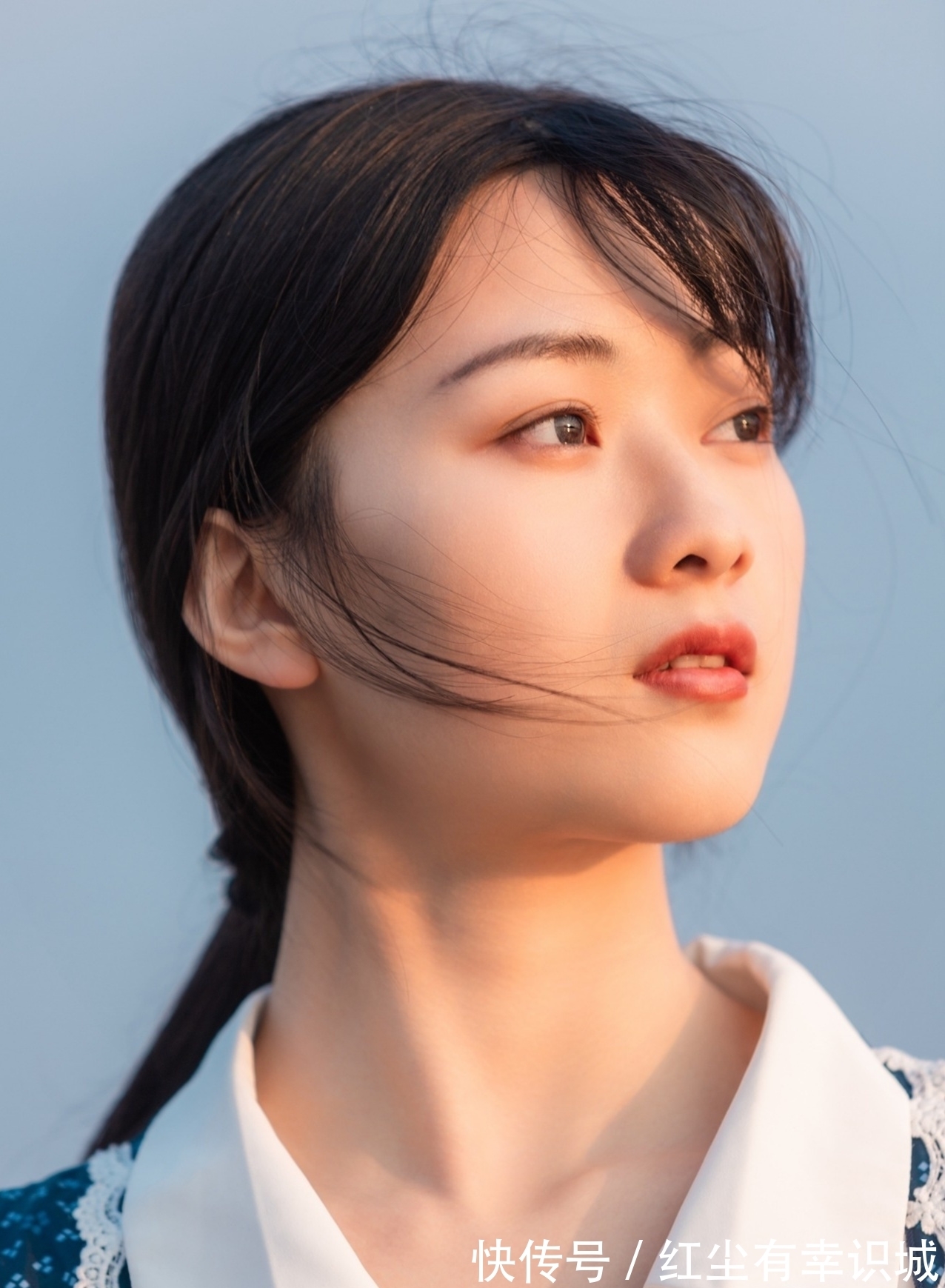 gt$七绝·十四首丨伊人会意将身倚,敢向阶边共夜深