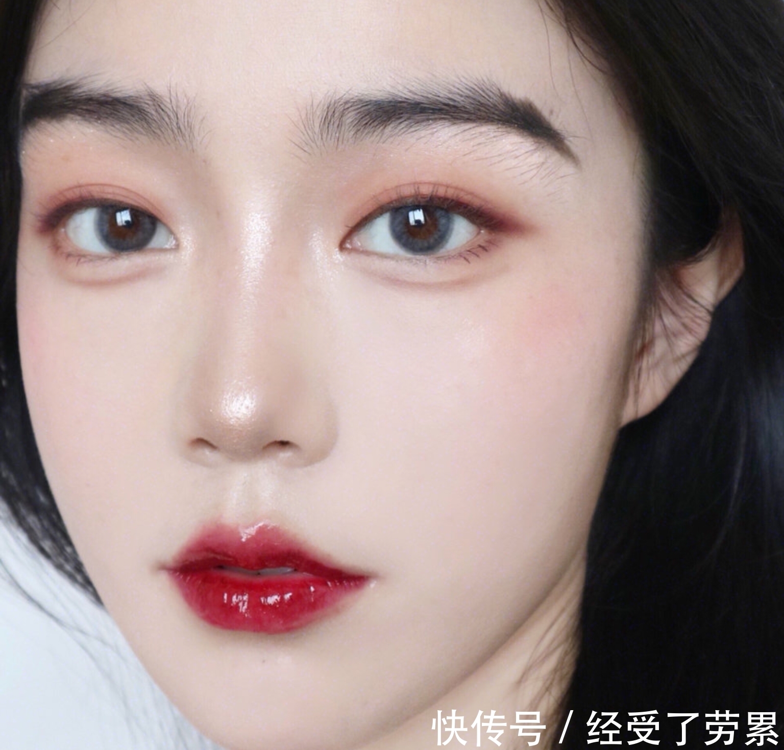 色号 男人很反感的口红色号,正红上榜,姨妈色难以接受,你还在涂吗?