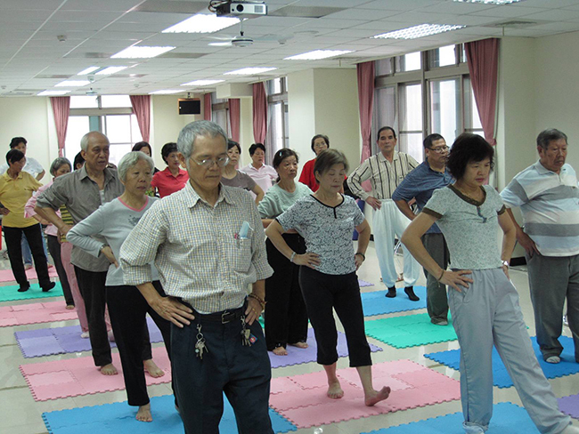 长寿|50岁是寿命决定期,50岁后还能做到3件事,长寿触手可及