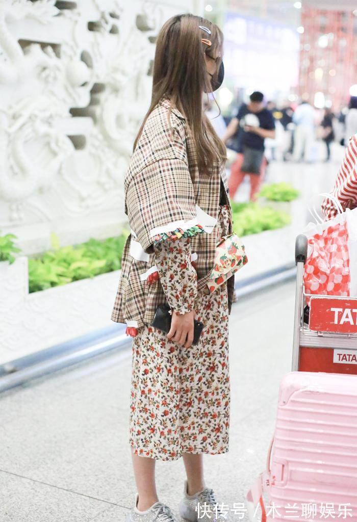 搭配|女人一旦过了40岁，这4种搭配尽量少穿！老气又廉价，还容易显胖