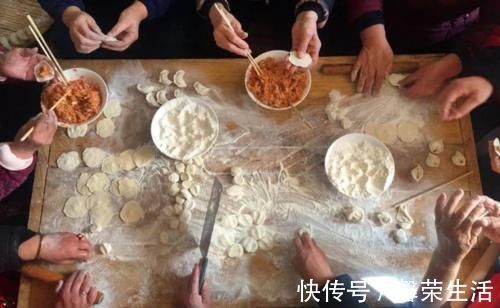 喷香|过年调饺子馅，懂得加“2样”，饺子做好喷香入味，咬一口流汁