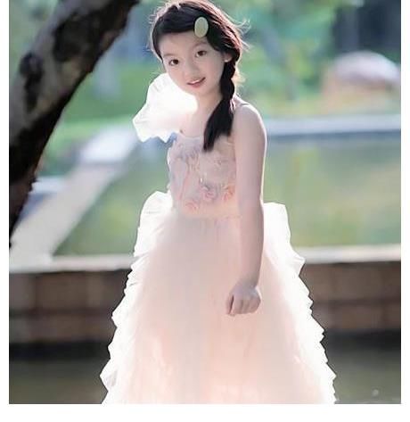 孙红雷|“等我长大了,我就嫁给你”!圆嘟嘟的阿拉蕾,如今长成了美少女