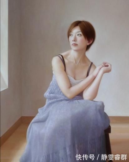 超写实@他画的女子就这么静静地坐着,画面竟然如此唯美