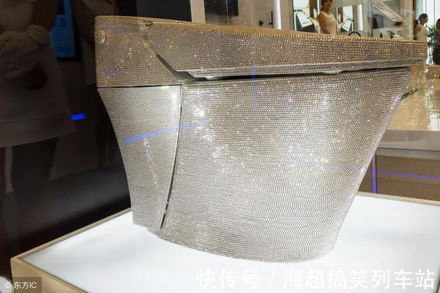 恕我直言|你见过的辣眼睛装修是什么样?网友直呼:看一眼就想离家出走!