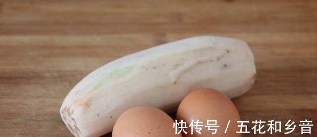 早餐饼|莲藕这样做,我家一周至少做5次,加2个鸡蛋,天天吃都不腻!