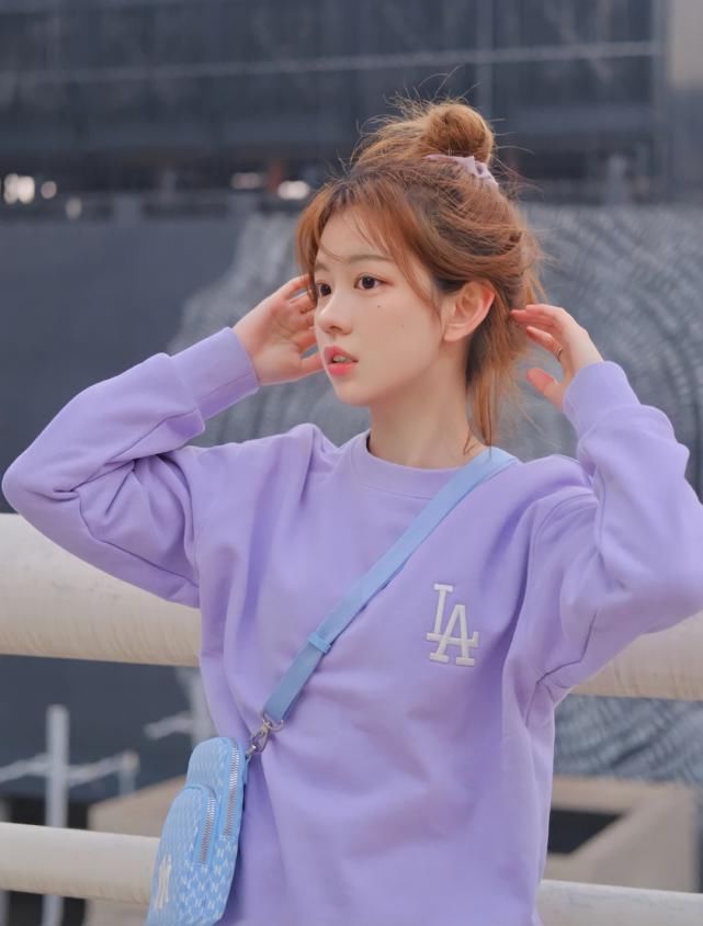 2021春季不要再穿一身黑了！这几十套穿搭，平价时尚又好穿！