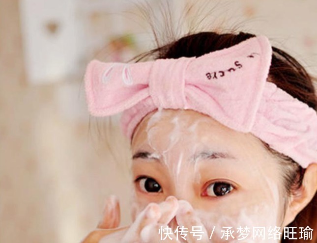皮肤 不同年龄层的女人,应该怎么护肤?详细告诉你!