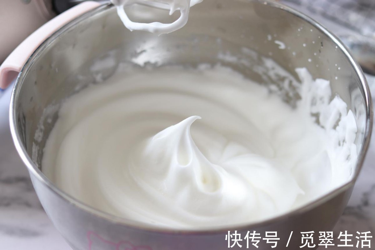 口感|特别好吃的葡萄汁蛋糕,口感松软味道清甜,又含有浓郁的果香