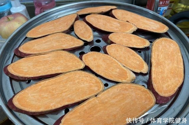 秋分后，遇到这食材别错过，蒸一蒸晒一晒就能吃，追剧少不了