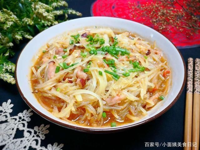 天热了,家人最馋此菜,蒸一蒸10分钟上桌,特鲜香,回回都不够吃