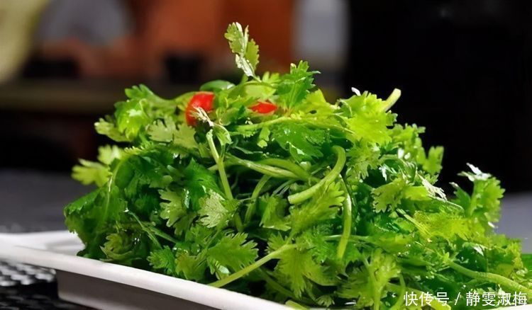 延缓衰老|聪明的人喜欢吃3种食物，排毒养颜、延缓衰老，爱吃就赚了！