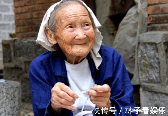 深海鱼|“人未老,腿已老”,膝盖老化,常吃“3物”,补钙比钙片强10倍