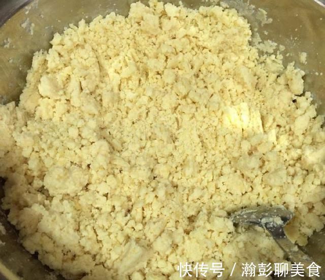 自制“绿豆糕”，不加一滴水，不用烤箱，吃着比买的香