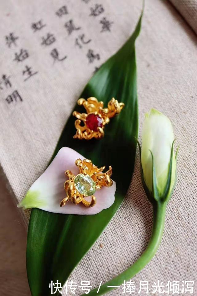 把珠宝做成心脏的样子，分享一些充满创意元素的珠宝